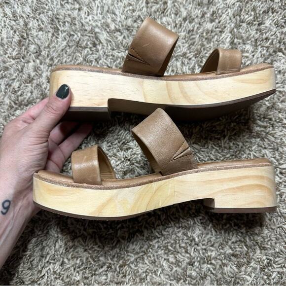 Nisolo Ellie All-Day Clog Slide Wooden Platform Sandal In Almond - Picture 4 of 9